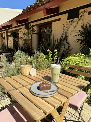 Brownie sin gluten y matcha late  at Hierba Santa in San Cristobal De Las Casas
