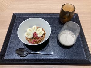 Granola  at HND - Diversity Diner - T3 - Departures in Tokyo