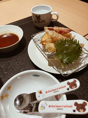   at HND - Diversity Diner - T3 - Departures in Tokyo