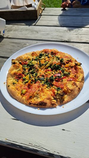 Pizza vegana at Camping Ribadesella in Ribadesella