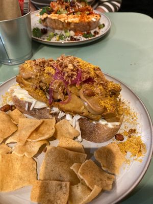 Amazing jackfruit! at LUA Coffee & Treats in Zwolle