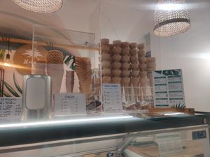Only small cones are vegan at Gelateria Haiti in Bordighera