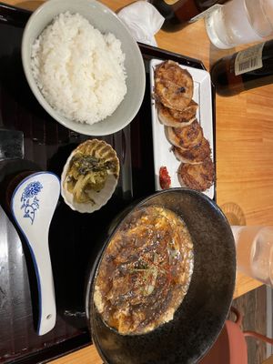 Szechuan mapo set with 5 gyoza  at tsuminaki Mapo Tofu - 罪無き麻婆豆腐 in Tokyo