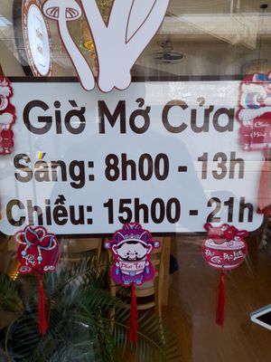 Opening times at Nấm Hân in Ho Chi Minh City