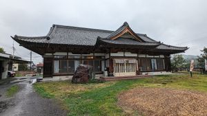Restaurant in traditional Japanese house at Utsunomiya gyoza Satsuki Tokujiro head office in Utsunomiya