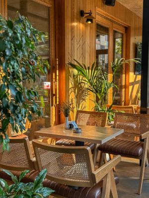  at Ottos Restocafé in Tirana