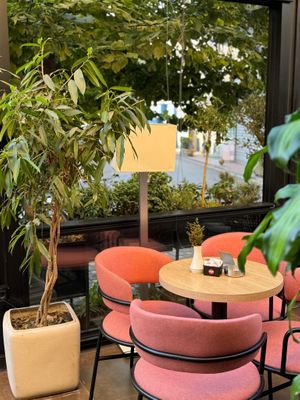  at Ottos Restocafé in Tirana