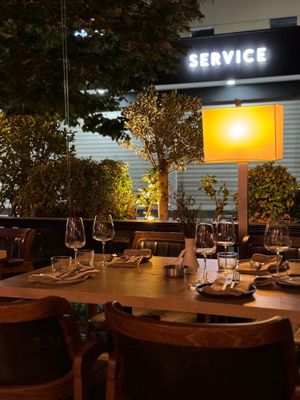  at Ottos Restocafé in Tirana