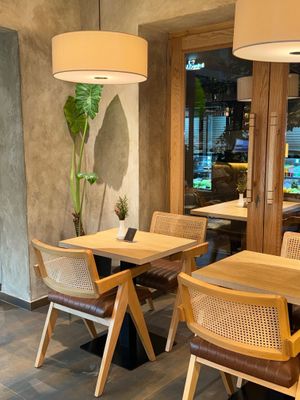  at Ottos Restocafé in Tirana