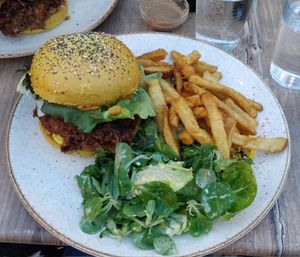  at Monkey Mood in Capbreton