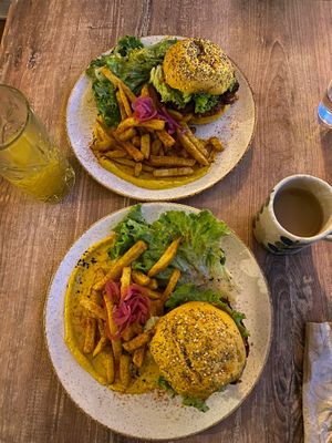  at Monkey Mood in Capbreton