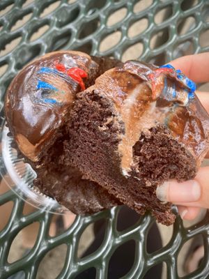 hostess cupcake at Reverie Bakeshop in Richardson