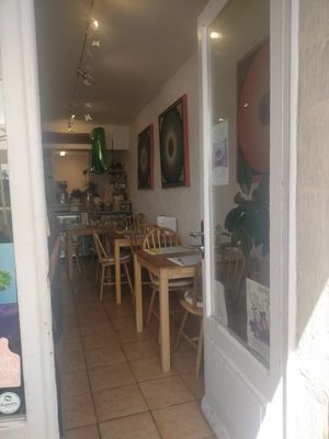  at Café Conscient  in Nyon