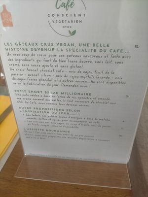  at Café Conscient  in Nyon