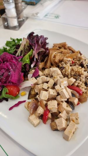 Buffet vegan at Riviera Inn in Albufeira