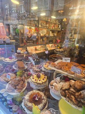  at De Laatste Kruimel - Prinsenstraat in Amsterdam