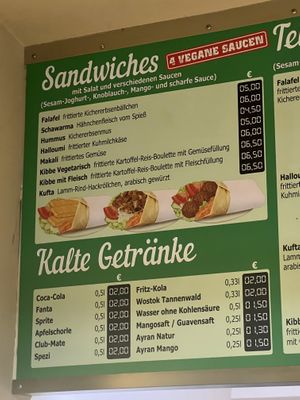   at Oase Falafel in Berlin