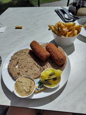 Vegan kroketten at Kasteel de Haar in Utrecht