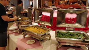 Buffet area 2 at Yuan Qi Lou - Nanshan Temple in Sanya