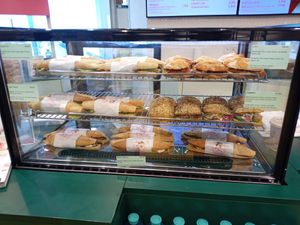 Sandwich selection at VIE - Veganista / The LaLa - T3-F in Vienna