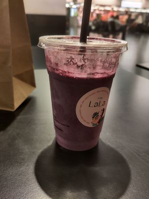 Breakfast shake at VIE - Veganista / The LaLa - T3-F in Vienna