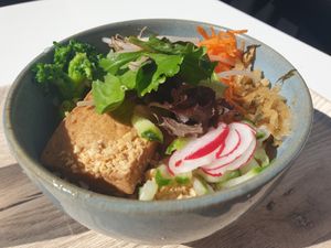 Noodles veggie, sauce sésame. Fabuleux 🤩 at BAO DAO in Nantes