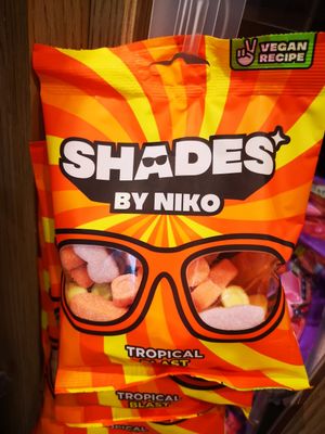  at LHR - WHSmith - T2-B in West London