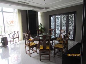 modern Tea House - Veg restaurant at Xinxiang Sushijie - Vegetarian World in Chengdu