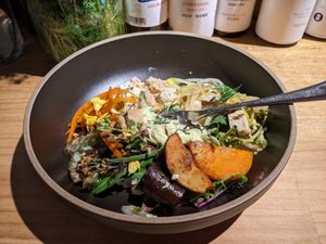 Buddha bowl at Ome Farm Kitchen in Tokyo