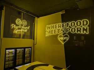 On the nose marketing at Guakame Street Food in Barcelona