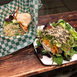 Sandwich Falafusion et Mélange de salades du jour at Panthere Verte - Plateau in Montreal