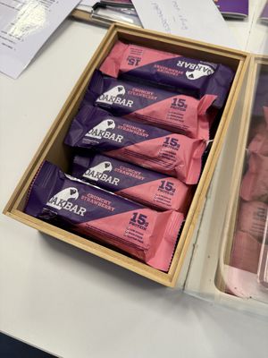 snacks  at Oakberry in Cologne