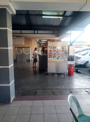 Open Kitchen at Straight 8 Veggie Cafe in Kuching