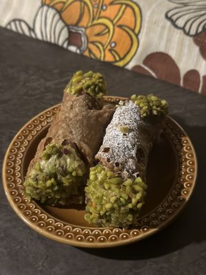 CANNOLIS!!💚💚💚 with pistachios and chocolate inside   at Pasticceria Vegana Biologica La Magnolia in Verona