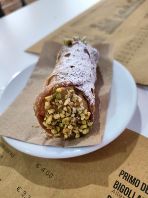  at Pasticceria Vegana Biologica La Magnolia in Verona