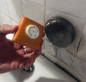Magnetic soap! Fun  at Different Today in Busan