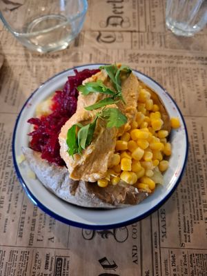  at Savormanger By The River in Bucharest