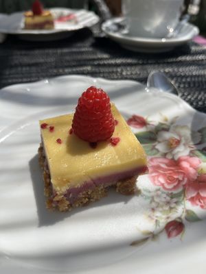 Dessert végane   at Balzac Café in Morges