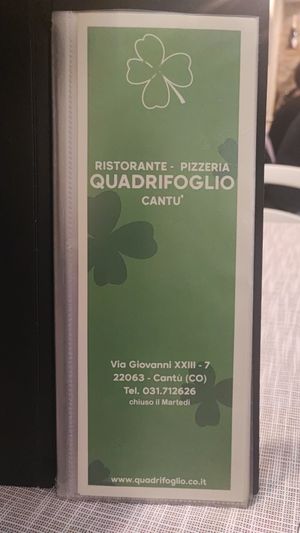 Pizzeria ristorante con sezione dedicata a menù vegano. at Il Quadrifoglio in Cantu
