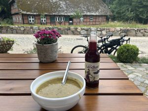 Vegan pea soup  at Milchhalle Wilsede in Bispingen