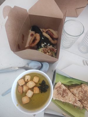 delivered soup & desert at Veggie Maria  in Ovar