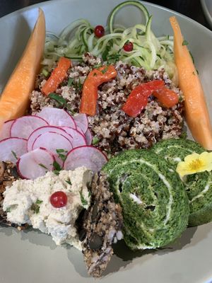 Roule épinard   at Fleur 2 Courgettes in Embrun