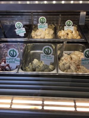 Vegan ok flavors  at Slurp Gelateria in Sanremo