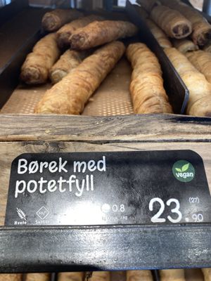 Potato rolls, vegan  at Backstube  in Bodo