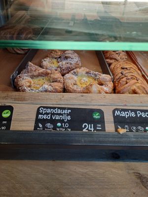 Spandauer med vanilje at Backstube  in Bodo