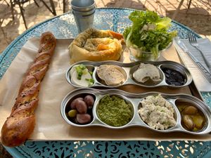  at Meshigane in Zikhron Yaakov