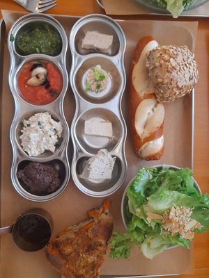 Breakfast deal at Meshigane in Zikhron Yaakov