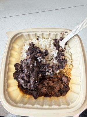 Vegan pulled beeff  at PTY - Avocat Organic Deli - T2 in Panama City
