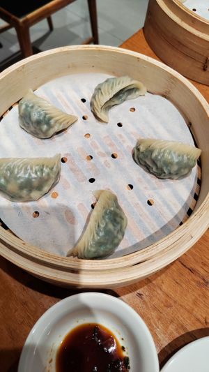 Steamed vegetarian mushroom dumplings at Din Tai Fung 101 in Taipei