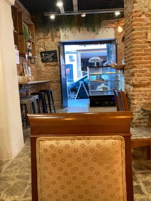  at FECA Specialty Coffee in Madrid